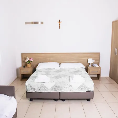 Pensión San Luigi - Residenza Gemelli