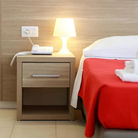 Konukevi San Luigi - Residenza Gemelli Roma