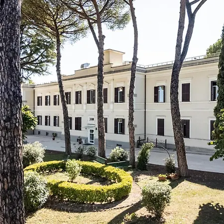 San Luigi - Residenza Gemelli Konukevi 4*
