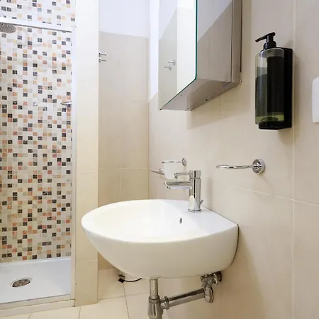 San Luigi - Residenza Gemelli 4* 로마